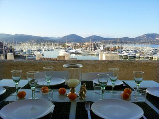 Les Cascadelles No.2, Golfe de Saint Tropez