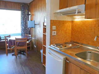 General view thumbnail 3