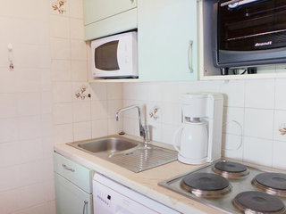 General view thumbnail 1
