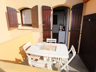 General view thumbnail 1