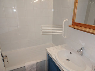 General view thumbnail 2