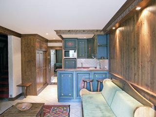 General view thumbnail 6