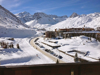 General view thumbnail 10