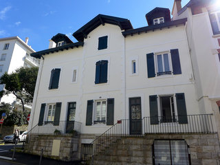 Verdun, Biarritz
