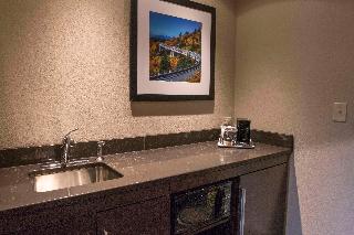 1 King W/Mic/Fridge/Wet Bar/Balc Stdo Ste Ns
