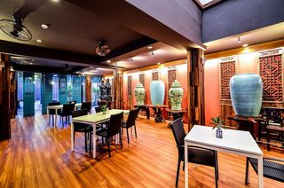 Restaurant thumbnail 12