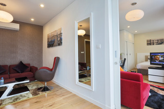 Room thumbnail 6