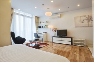 Room thumbnail 8
