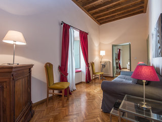 Palazzo Lancellotti Luxury, Rome