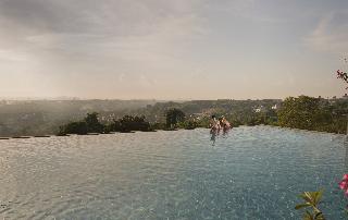 Pool thumbnail 1