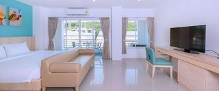 Room thumbnail 13