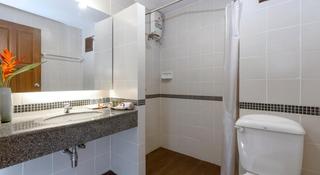 Room thumbnail 4