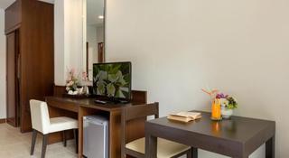 Room thumbnail 7