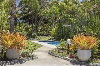 Lagoon Breeze Villas