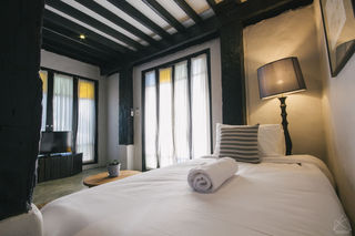 Room thumbnail 23