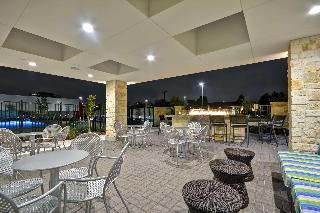 Home2 Suites by Hilton Dallas/Addison, TX