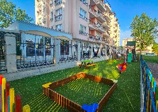 Avenue Deluxe