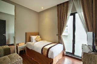 Room thumbnail 12