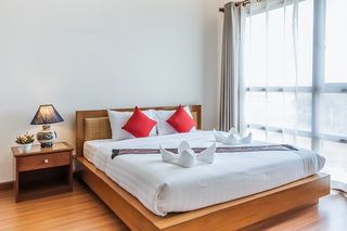 Room thumbnail 12