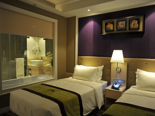 Room thumbnail 51