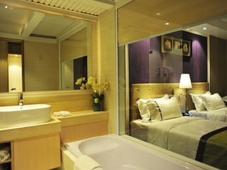 Room thumbnail 62