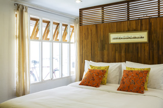 Room thumbnail 7