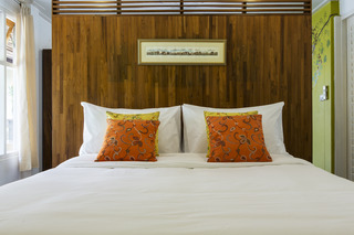Room thumbnail 1