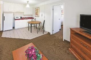 Days Inn & Suites by Wyndham Bartlesville