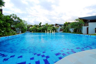 Pool thumbnail 12