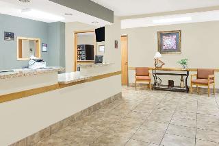 Super 8 by Wyndham Darlington