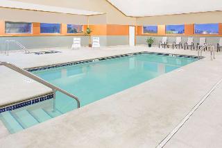 Super 8 by Wyndham Darlington