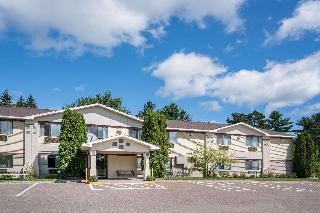 Super 8 by Wyndham Cloquet
