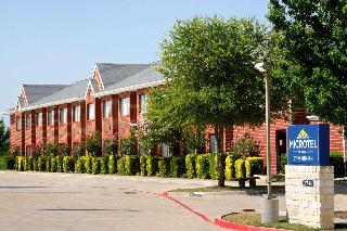Travelodge By Wyndham Arlington/Dallas Area