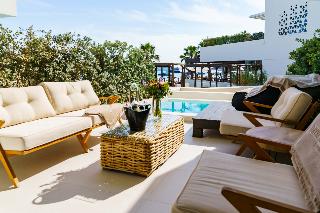 Mykonos Dove beach hotel