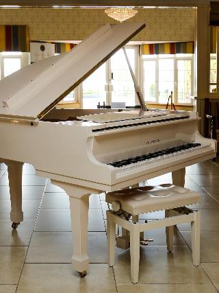 Crover House Hotel & Golf Resort