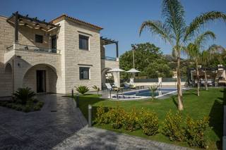 Villa-Azalea