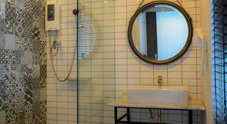 Room thumbnail 16