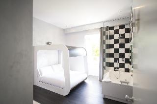 iRooms Central Station, Rome