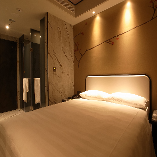 Room:DBL.IN