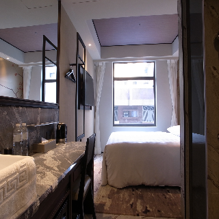 Room:DBL.CV