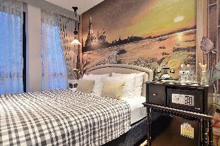 Room thumbnail 8