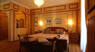 Romantik Hotel Regina, Italian Alps