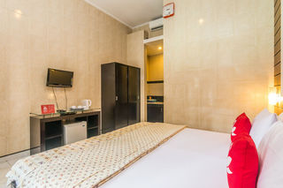Room thumbnail 19