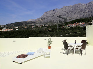 General view thumbnail 11