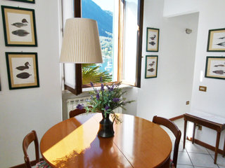 Caldè Lungolago - One Bedroom, Maggiore Lake