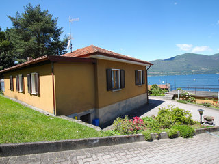 Casa Beach - Two Bedroom, Maggiore Lake