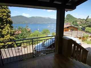 Casa Beach - Two Bedroom, Maggiore Lake