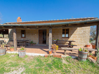 Cavone - One Bedroom, Grosseto