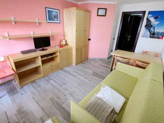 General view thumbnail 4