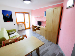 General view thumbnail 5